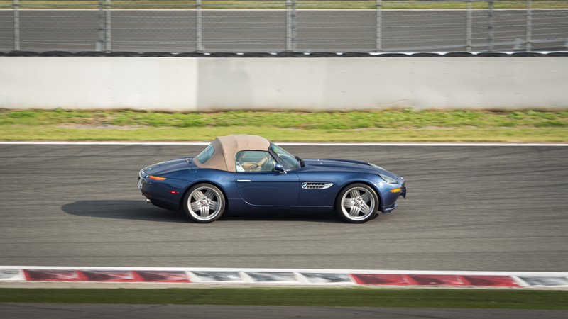 1 of 555 Alpina Z8
